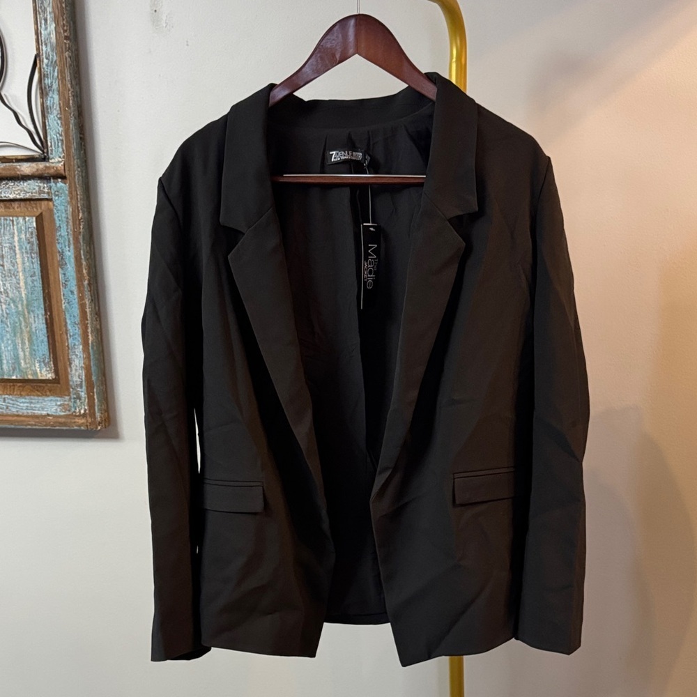 7th Avenue Black Madie Blazer NWT L